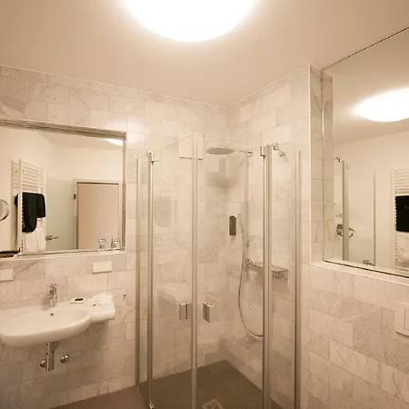 Romantik Meisenheimer Hof 3*