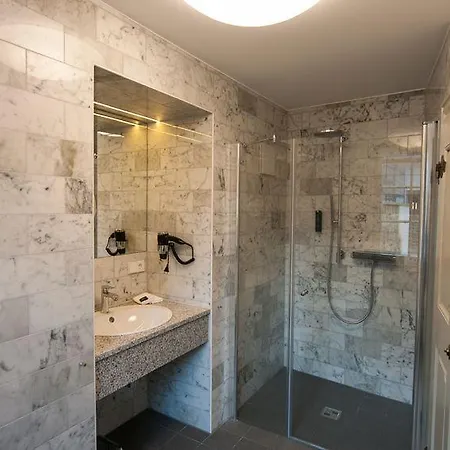 Romantik Meisenheimer Hof Hotel