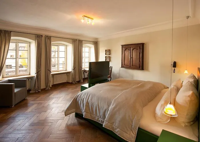 Romantik Meisenheimer Hof 迈森海姆